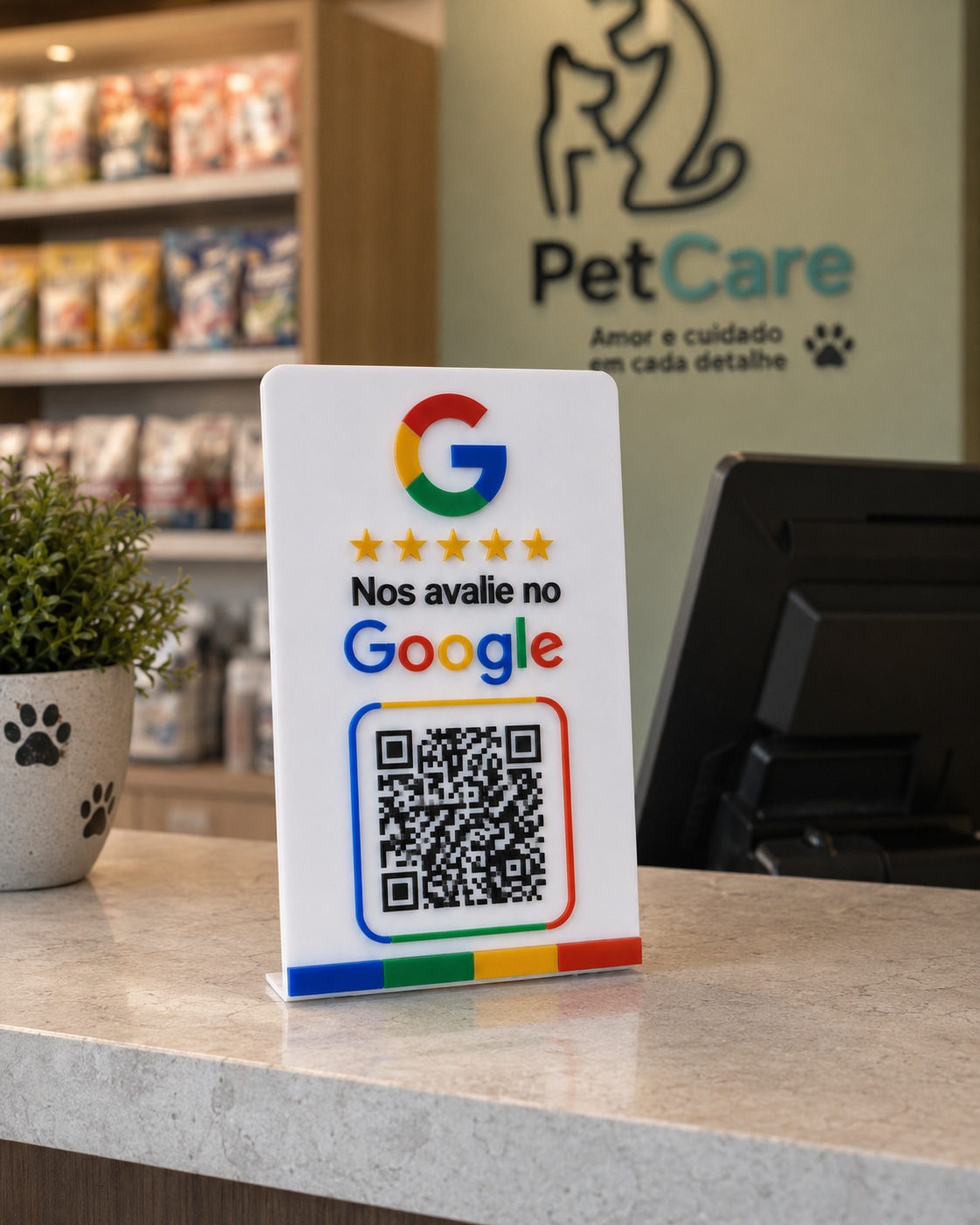 Placa para avaliações no Google em balcão de pet shop